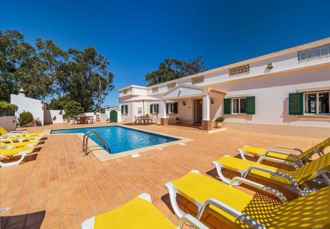 Villa/Dettached house in Albufeira - Villa Bia OCV - Private Pool