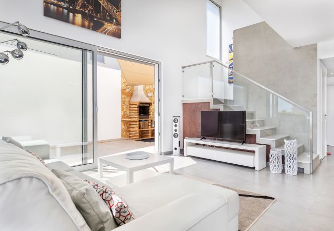 Villa in Albufeira - Villa Jasmim OCV - Heated Pool Villa in Albufeira - Villa Jasmim OCV - Heated Pool