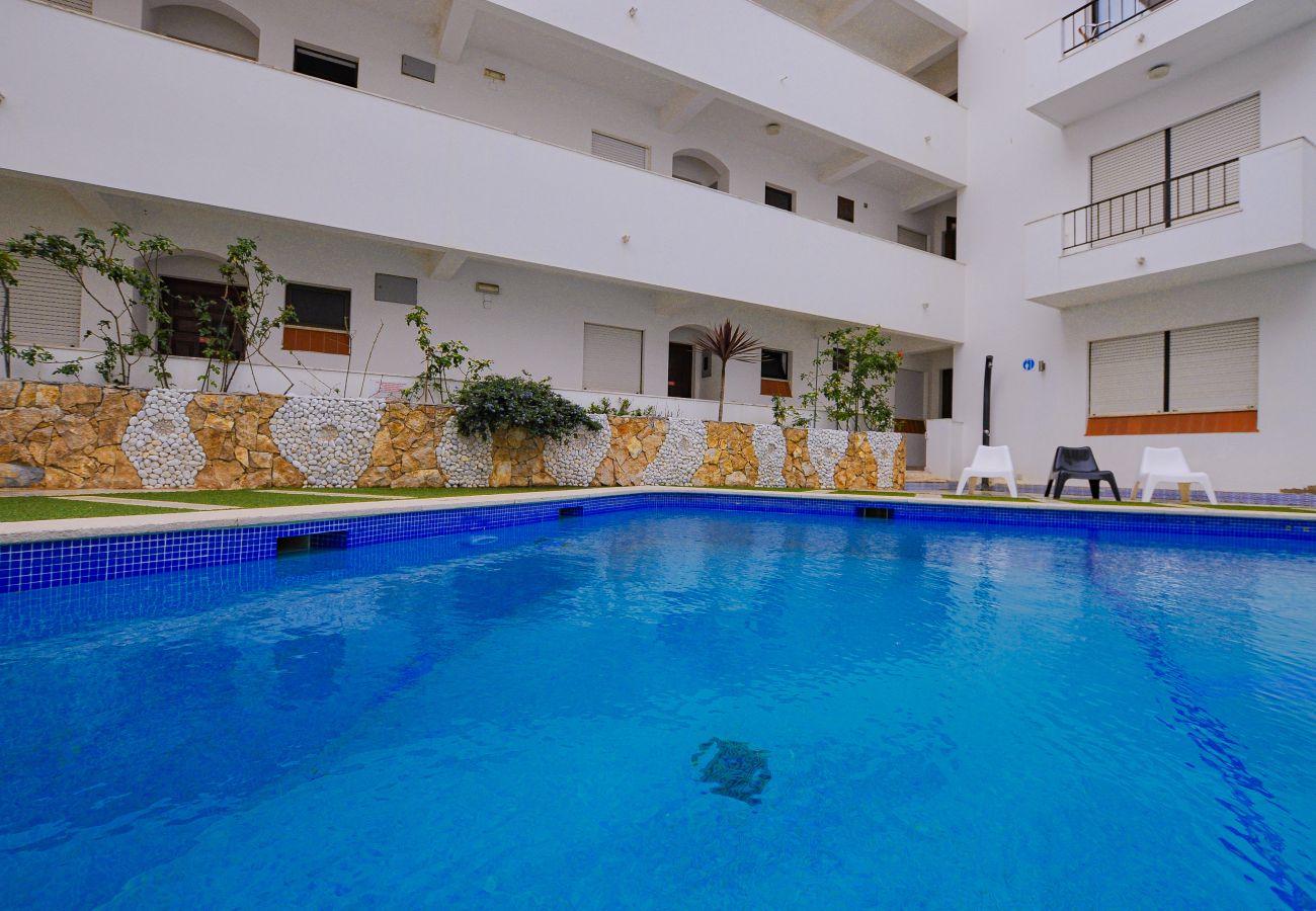 Apartment in Albufeira - Flat Neptuno OCV - 3min Downtown