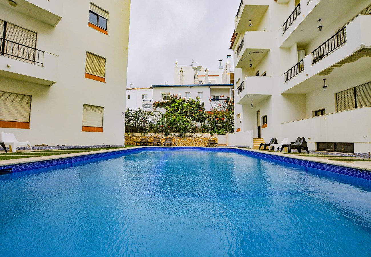 Apartment in Albufeira - Flat Neptuno OCV - 3min Downtown