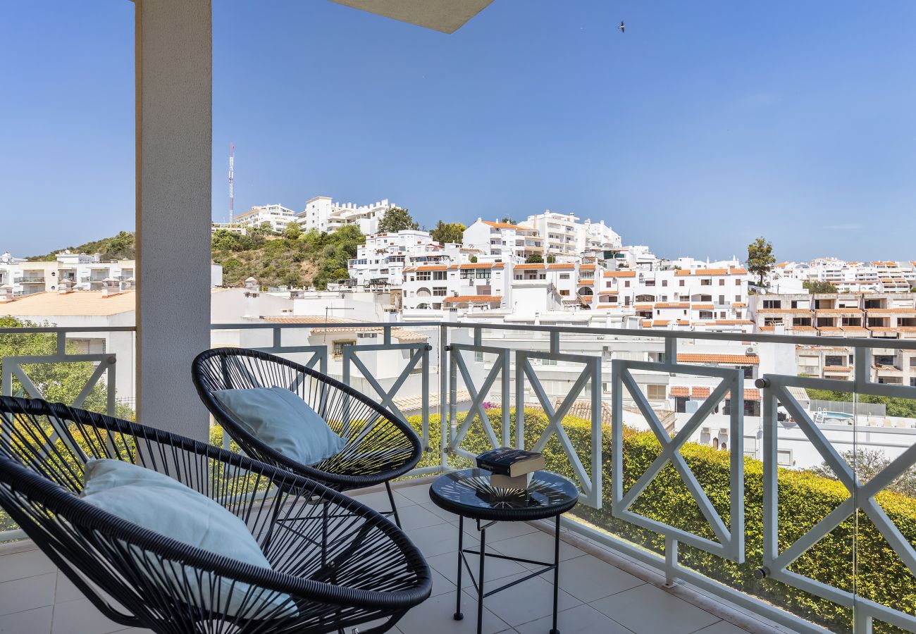 Apartment in Albufeira - Flat Downtown OCV - 5min Beach