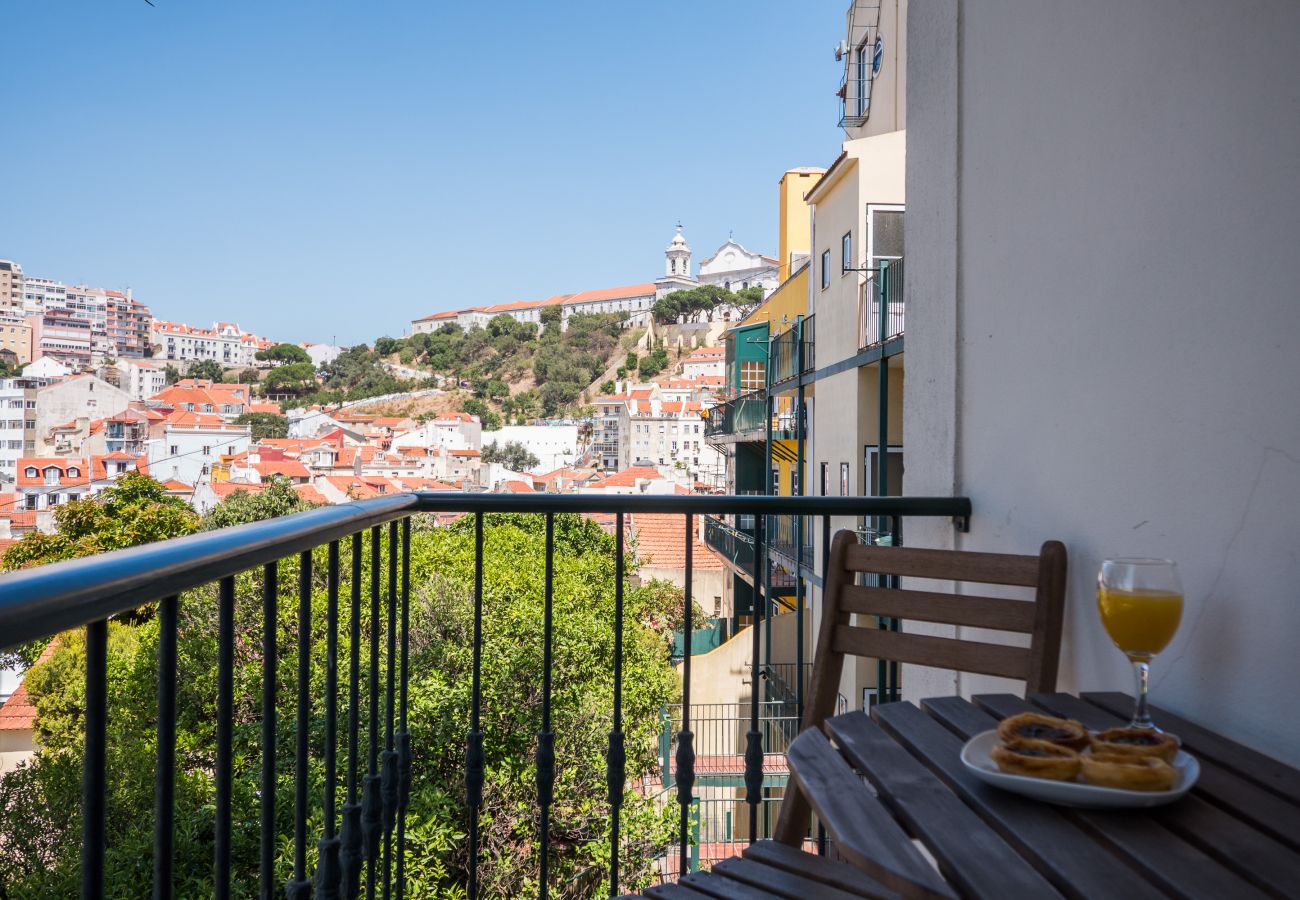 Apartment in Lisbon - RENT4REST DREAM VIEW FAMILY APARTMENT