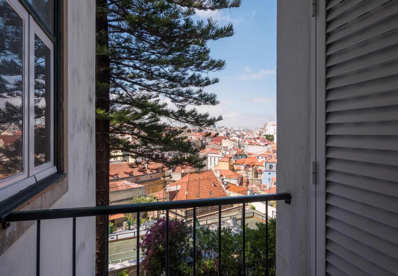 Apartment in Lisbon - RENT4REST DREAM VIEW FAMILY APARTMENT