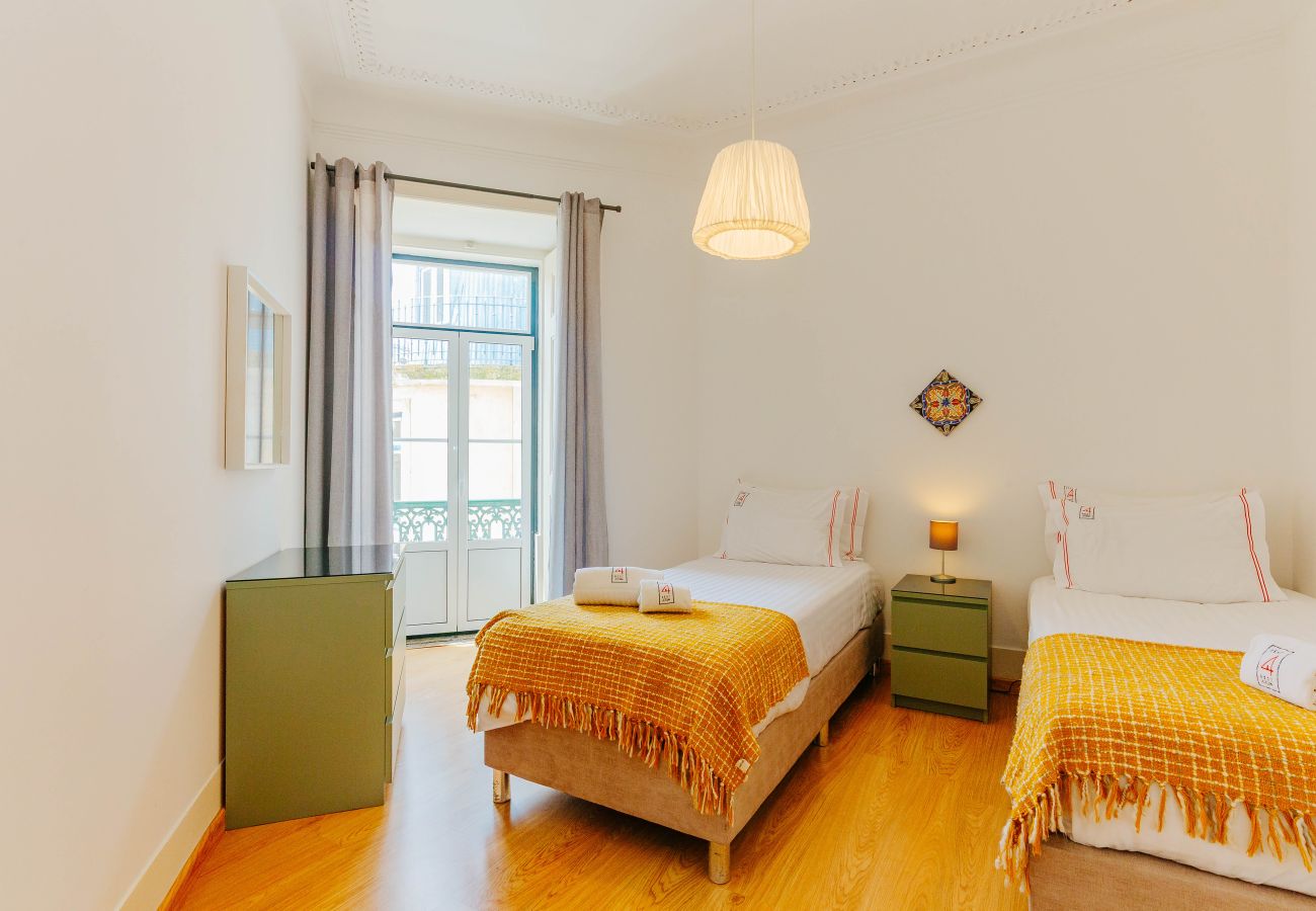 Apartment in Lisbon - RENT4REST DREAM VIEW FAMILY APARTMENT