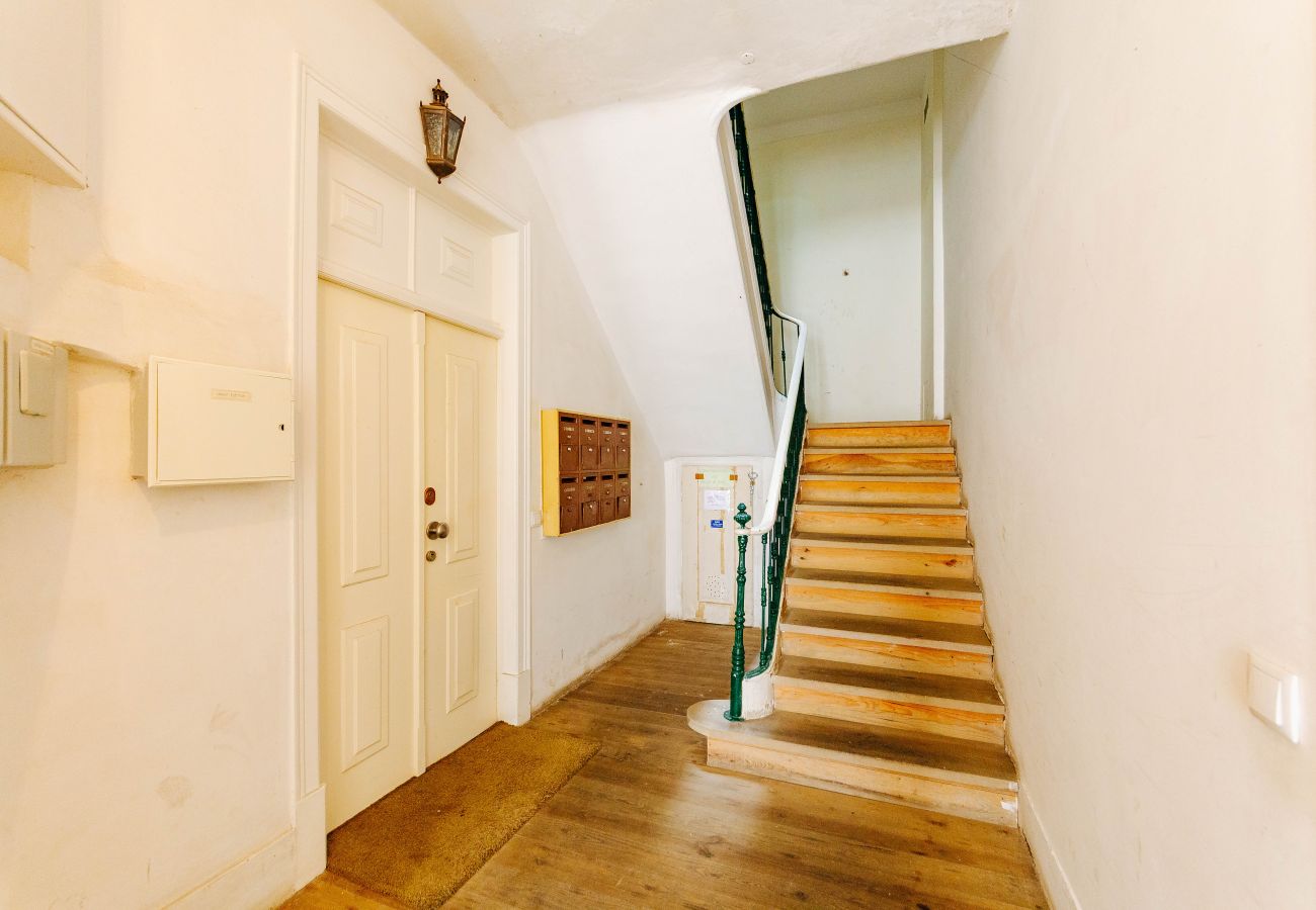 Apartment in Lisbon - RENT4REST DREAM VIEW FAMILY APARTMENT