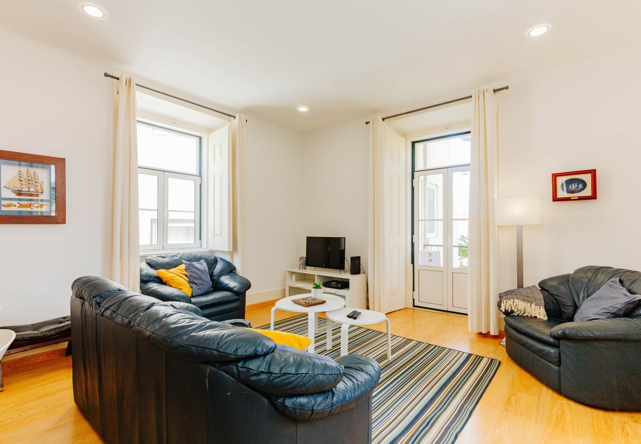Apartment in Lisbon - RENT4REST DREAM VIEW FAMILY APARTMENT
