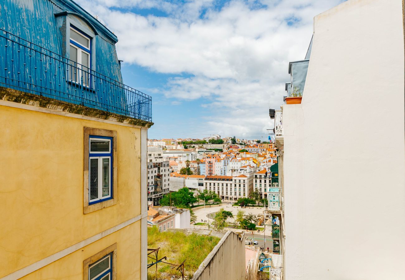 Apartment in Lisbon - RENT4REST DREAM VIEW FAMILY APARTMENT