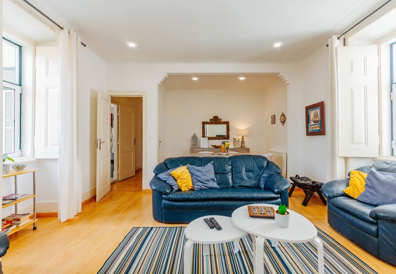 Apartment in Lisbon - RENT4REST DREAM VIEW FAMILY APARTMENT