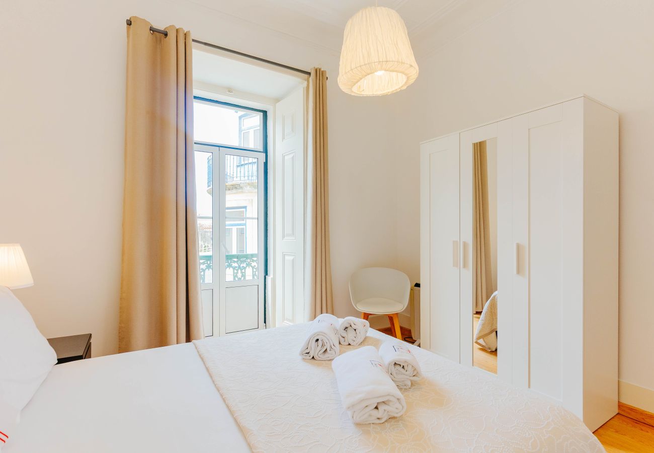 Apartment in Lisbon - RENT4REST DREAM VIEW FAMILY APARTMENT