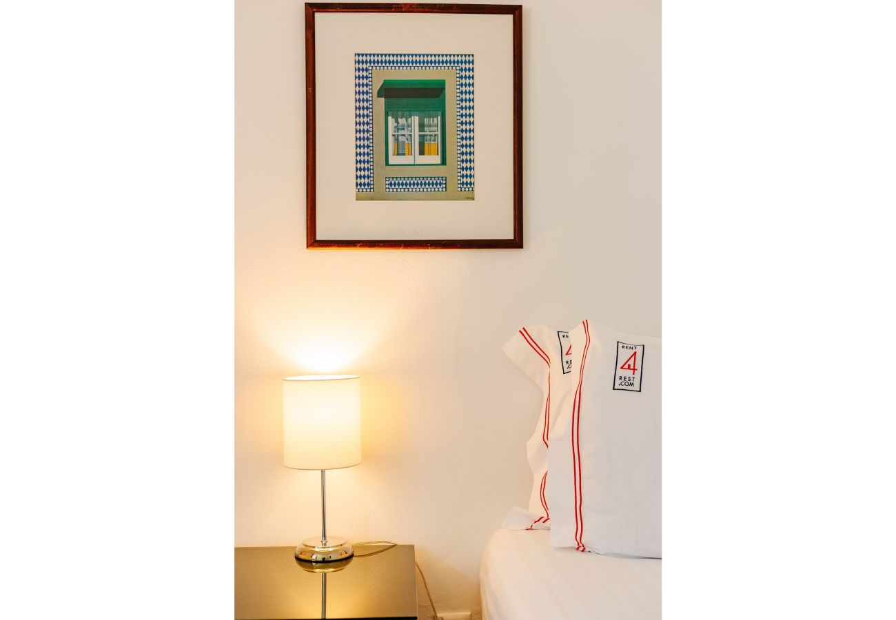 Apartment in Lisbon - RENT4REST DREAM VIEW FAMILY APARTMENT