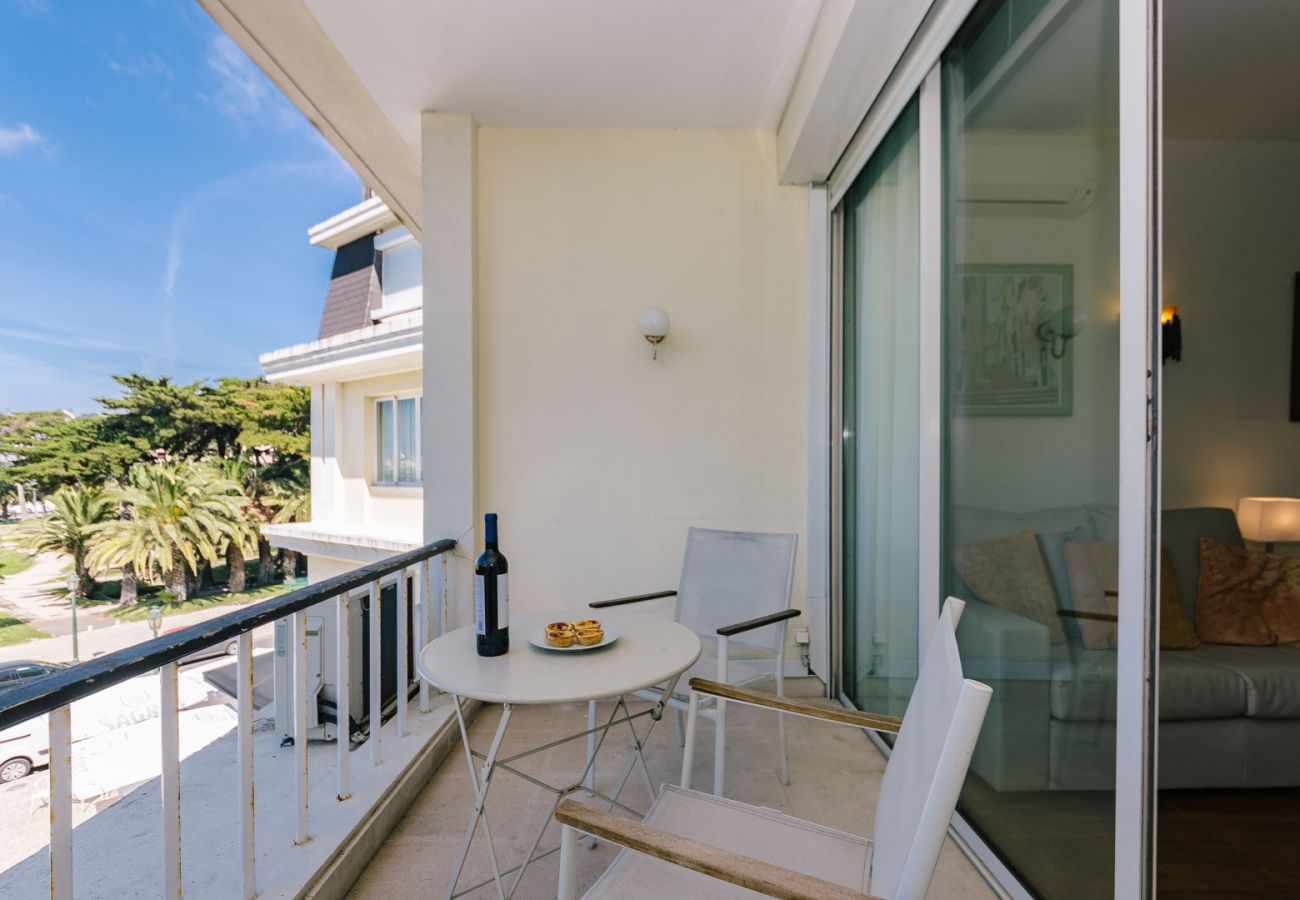 Studio in Estoril - RENT4REST ESTORIL BEACHFRONT APARTMENTS - BALCONY STUDIO