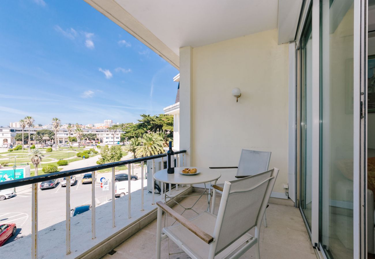 Studio in Estoril - RENT4REST ESTORIL BEACHFRONT APARTMENTS - BALCONY STUDIO