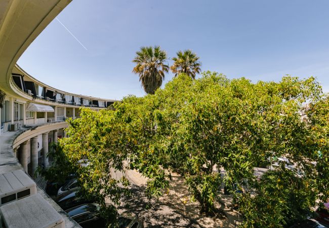 Studio in Estoril - RENT4REST ESTORIL BEACHFRONT  APARTMENTS - 1 BEDROOM Studio in Estoril - RENT4REST ESTORIL BEACHFRONT  APARTMENTS - 1 BEDROOM