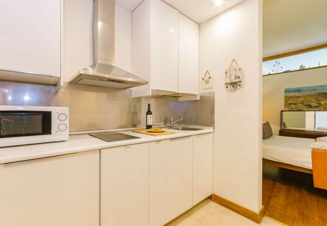 Studio in Estoril - RENT4REST ESTORIL BEACHFRONT  APARTMENTS - 1 BEDROOM Studio in Estoril - RENT4REST ESTORIL BEACHFRONT  APARTMENTS - 1 BEDROOM