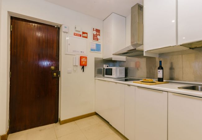 Studio in Estoril - RENT4REST ESTORIL BEACHFRONT  APARTMENTS - 1 BEDROOM Studio in Estoril - RENT4REST ESTORIL BEACHFRONT  APARTMENTS - 1 BEDROOM