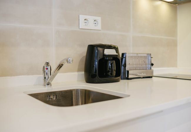 Studio in Lisboa - RENT4REST LISBON DOWNTOWN TINY STUDIO APARTMENT 1 Studio in Lisboa - RENT4REST LISBON DOWNTOWN TINY STUDIO APARTMENT 1