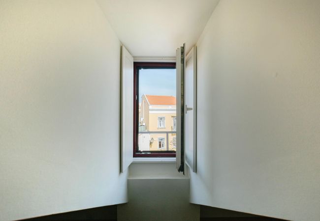 Apartment in Lisbon - RENT4REST LISBON DOWNTOWN TINY DUPLEX APARTMENT