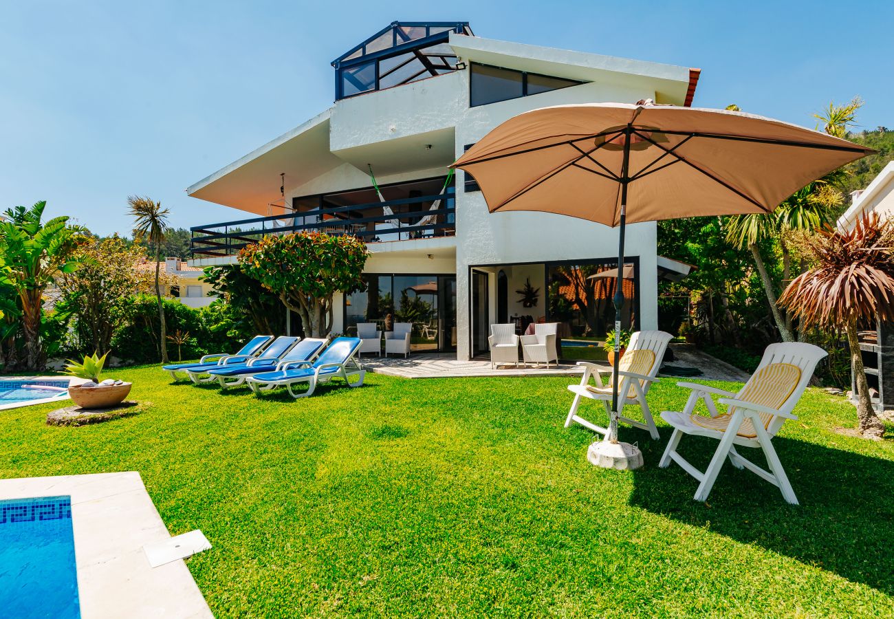 House in Sesimbra - RENT4REST SESIMBRA 4BDR OCEAN VIEW AND PRIVATE POOL VILLA