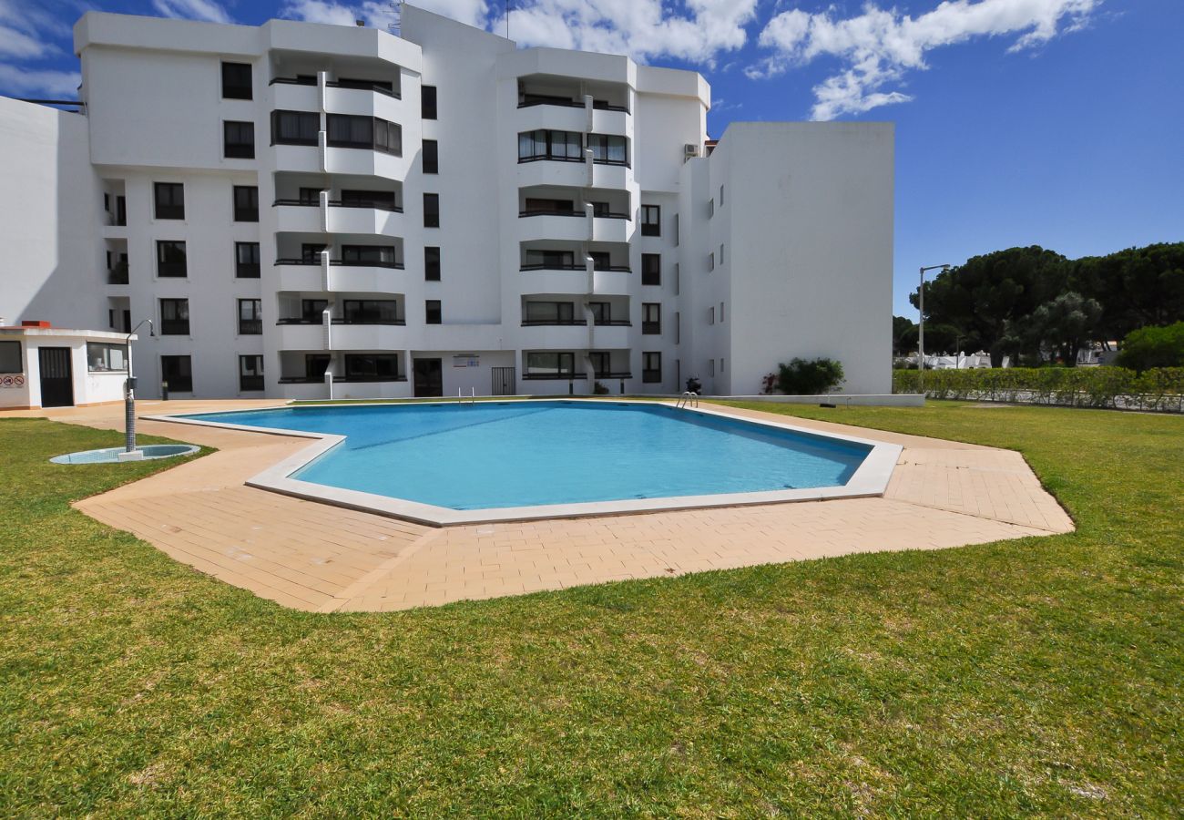 Apartment in Vilamoura - Apt. Tenis Golf Mar - Vilamoura Center