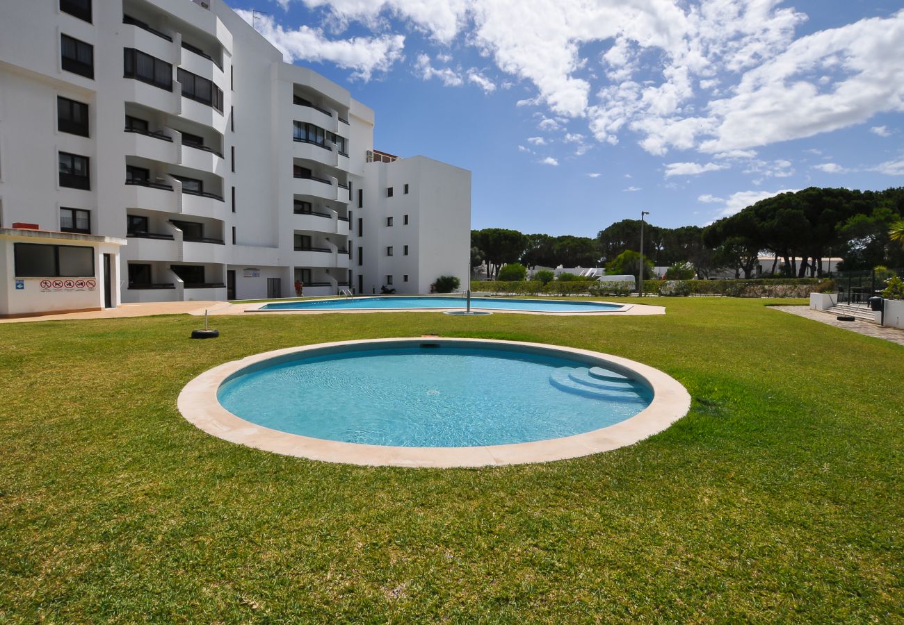 Apartment in Vilamoura - Apt. Tenis Golf Mar - Vilamoura Center