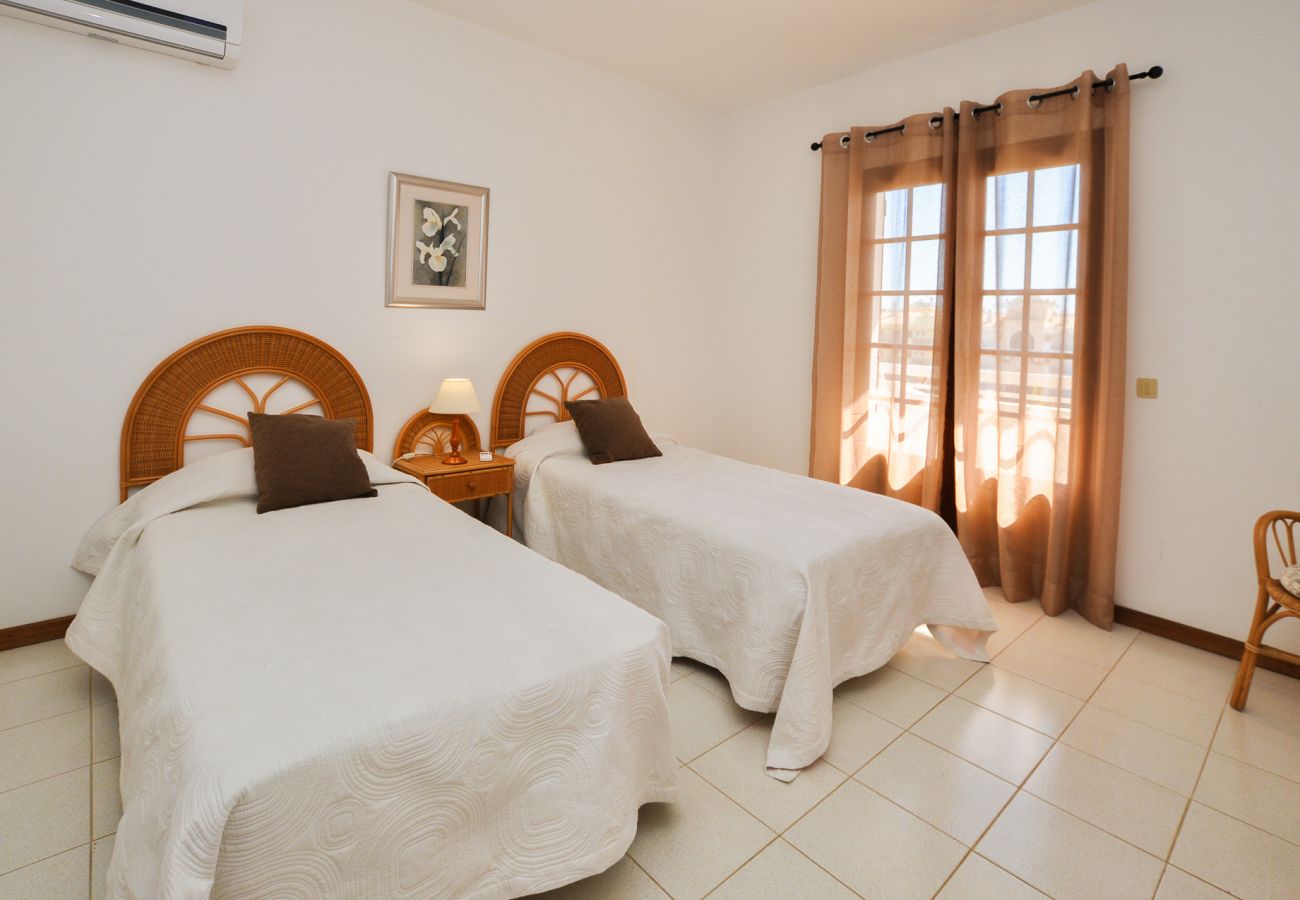 Villa in Albufeira - Casa Das Palmeiras OCV - Ideal for families