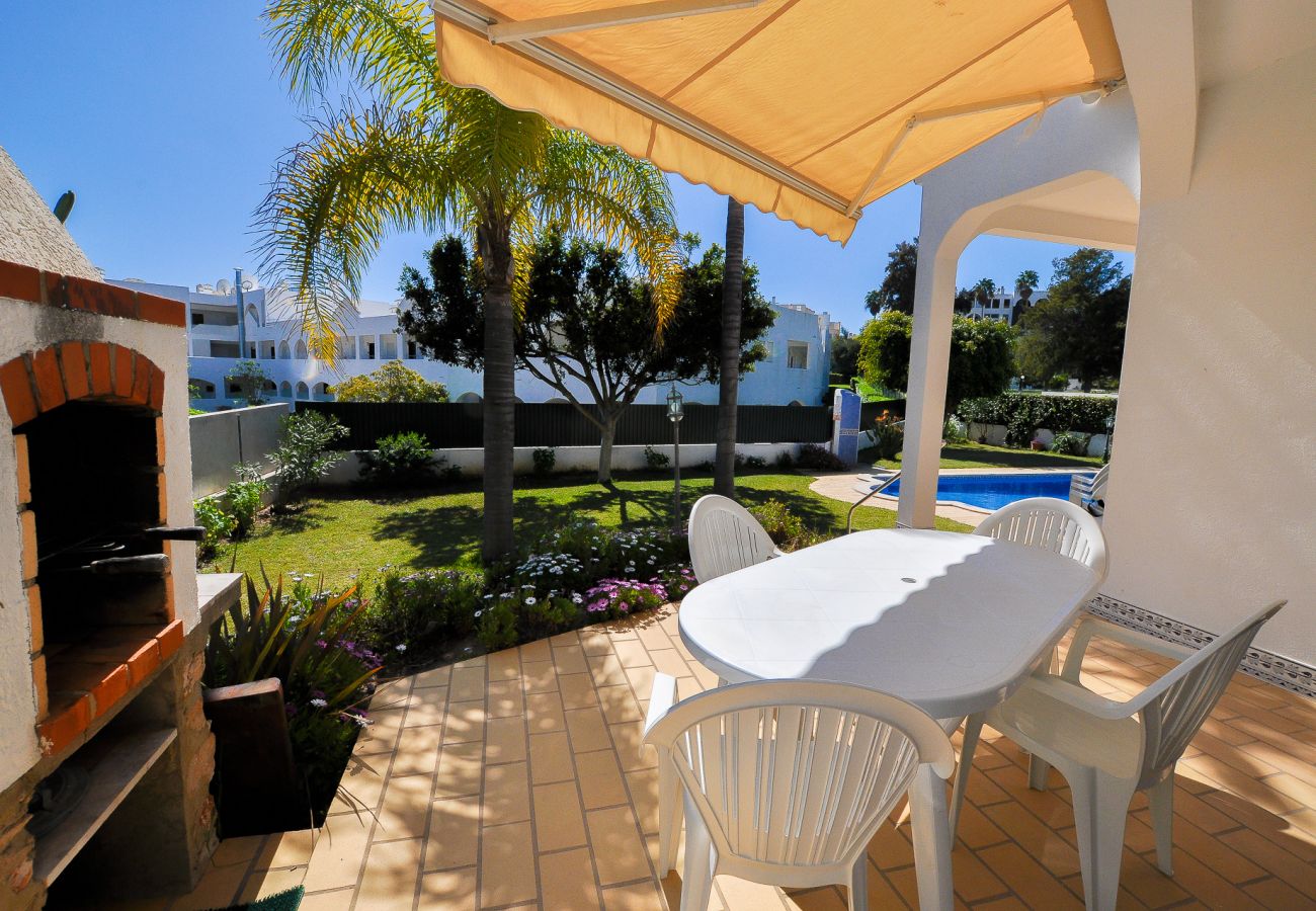 Villa in Albufeira - Casa Das Palmeiras OCV - Ideal for families