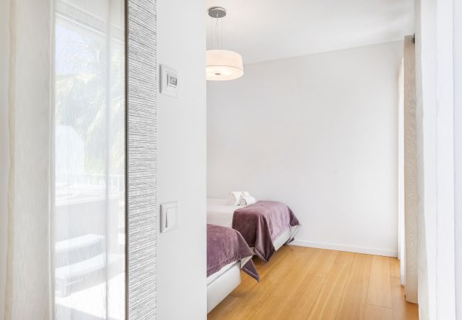 Villa in Albufeira - Design Villa OCV - Heated Pool and Jacuzzi Villa in Albufeira - Design Villa OCV - Heated Pool and Jacuzzi