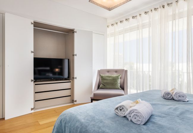 Villa in Albufeira - Design Villa OCV - Heated Pool and Jacuzzi Villa in Albufeira - Design Villa OCV - Heated Pool and Jacuzzi