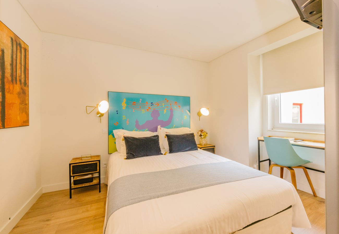 Rent by room in Lisbon - BAIRRO ALTO MUSIC GUEST HOUSE BEETHOVEN