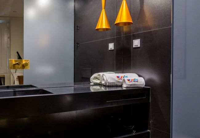 Rent by room in Lisboa - BAIRRO ALTO MUSIC GUEST HOUSE CHOPIN Rent by room in Lisboa - BAIRRO ALTO MUSIC GUEST HOUSE CHOPIN