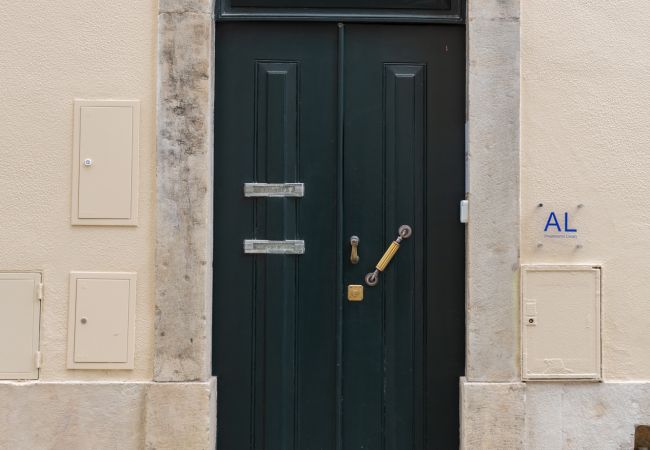 Rent by room in Lisbon - BAIRRO ALTO MUSIC GUEST HOUSE STRAUSS