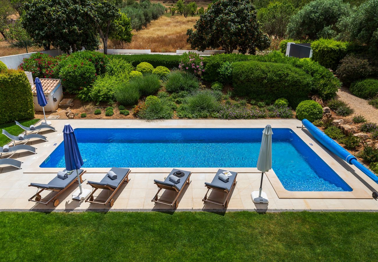 Villa in Paderne - Villa Isabella- Private  heated Pool