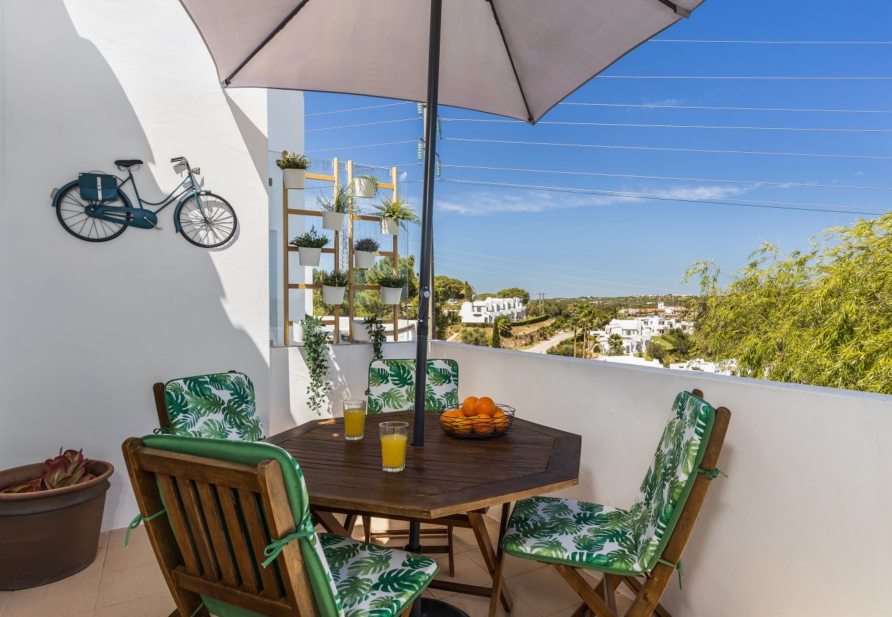 Apartment in Albufeira - Terra Vermelha Clube Ocv - 4 Pools & 2 restaurants