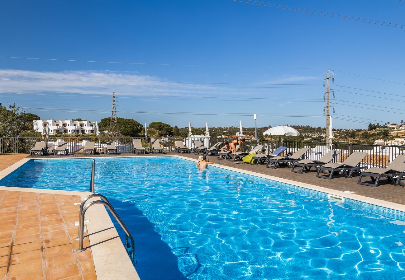 Apartment in Albufeira - Terra Vermelha Clube Ocv - 4 Pools & 2 restaurants