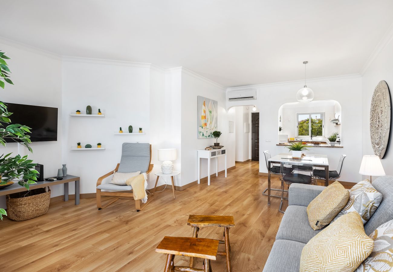 Apartment in Albufeira - Terra Vermelha Clube Ocv - 4 Pools & 2 restaurants