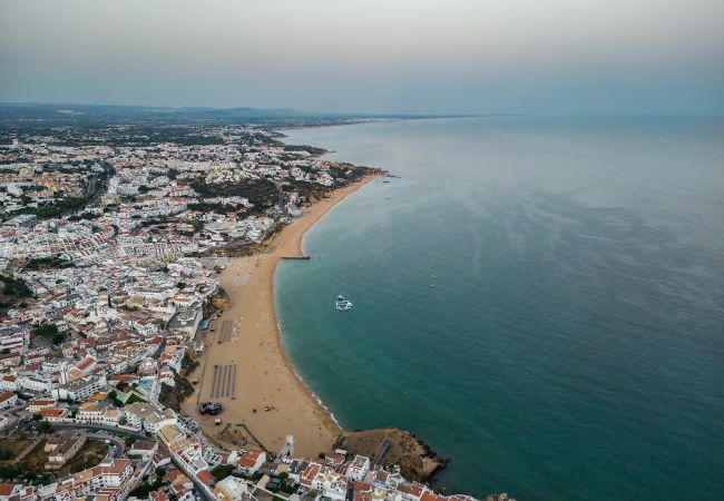 Apartment in Albufeira - Coração do Mar OCV - by the beach, old town