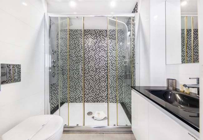 Apartment in Albufeira - Coração do Mar OCV - by the beach, old town Apartment in Albufeira - Coração do Mar OCV - by the beach, old town