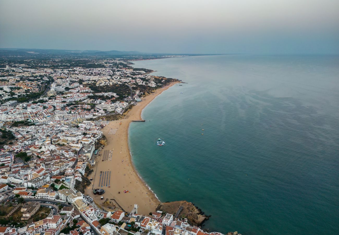 Apartment in Albufeira - Coração do Mar OCV - by the beach, old town