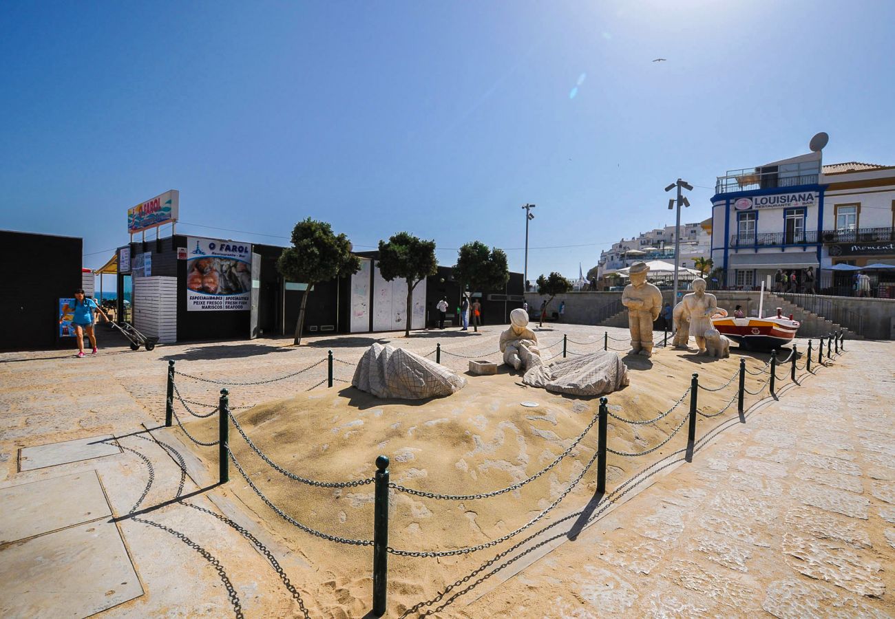 Villa in Albufeira - Walnut Townhouse OCV - Old Town, pool, fantastic sunny terrace