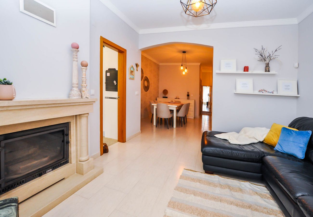 Villa in Albufeira - Walnut Townhouse OCV - Old Town, pool, fantastic sunny terrace