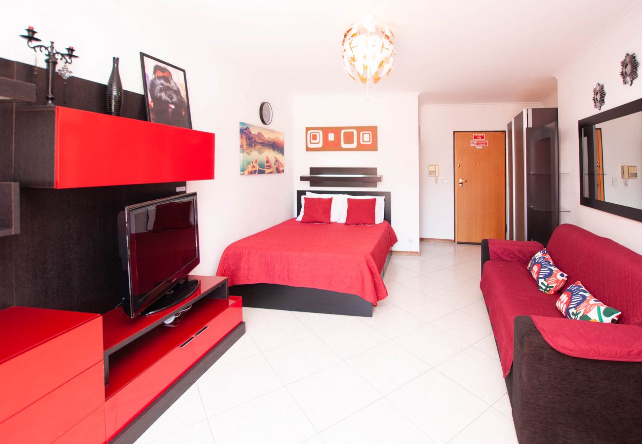 Studio in Albufeira - Ondas Verdes Ocv - Central, Pool & Tenis Court