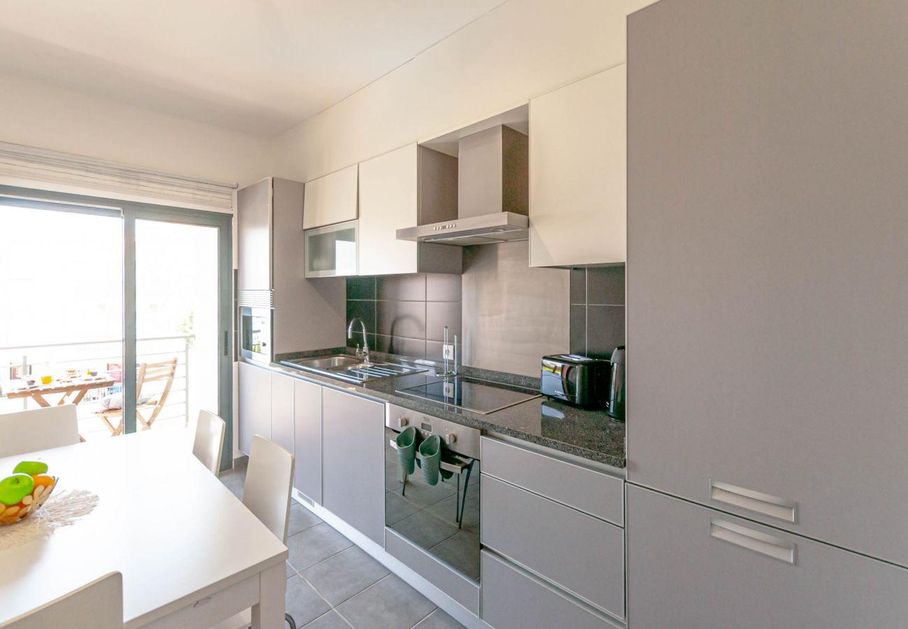 Apartment in Albufeira - Almond Apartment Ocv - Pool & Garage