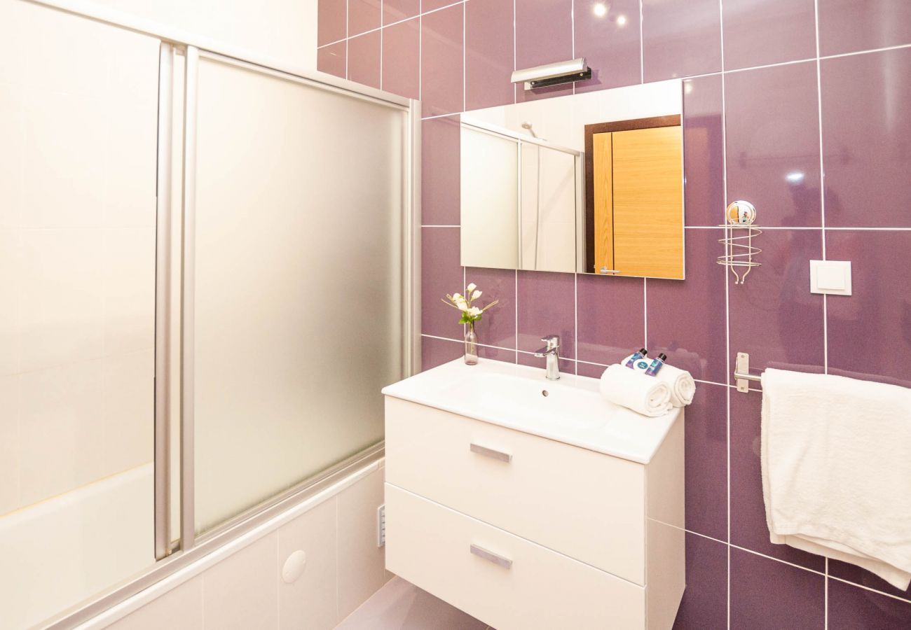 Apartment in Albufeira - Almond Apartment Ocv - Pool & Garage