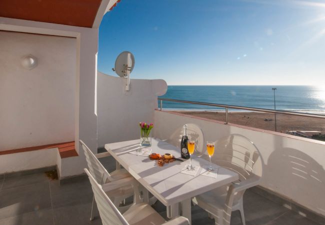 Apartment in Albufeira - By the beach Apartment OCV - By the Fisherman's Beach