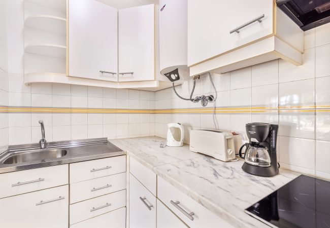 Apartment in Albufeira - Flat Acacia OCV - Pool & Private Parking Apartment in Albufeira - Flat Acacia OCV - Pool & Private Parking