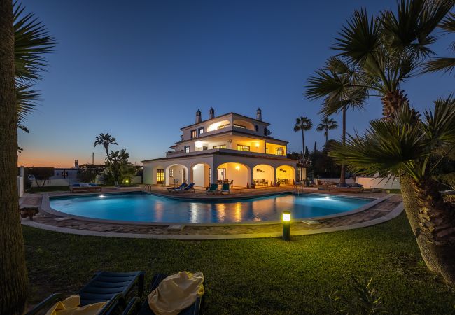 Apartment in Albufeira - Flat Acacia OCV - Pool & Private Parking Apartment in Albufeira - Flat Acacia OCV - Pool & Private Parking