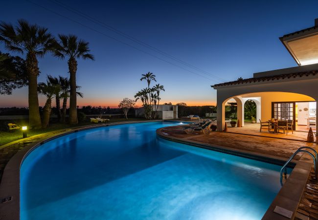 Apartment in Albufeira - Flat Cacto OCV - Pool & Private Parking Apartment in Albufeira - Flat Cacto OCV - Pool & Private Parking