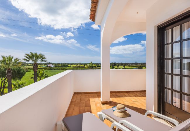 Apartment in Albufeira - Flat Flor de Lis OCV - Pool & Private Parking Apartment in Albufeira - Flat Flor de Lis OCV - Pool & Private Parking
