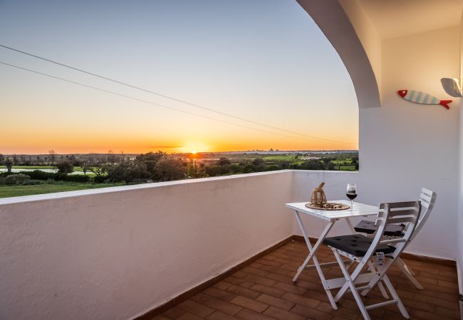 Apartment in Albufeira - Flat Flor de Lis OCV - Pool & Private Parking Apartment in Albufeira - Flat Flor de Lis OCV - Pool & Private Parking