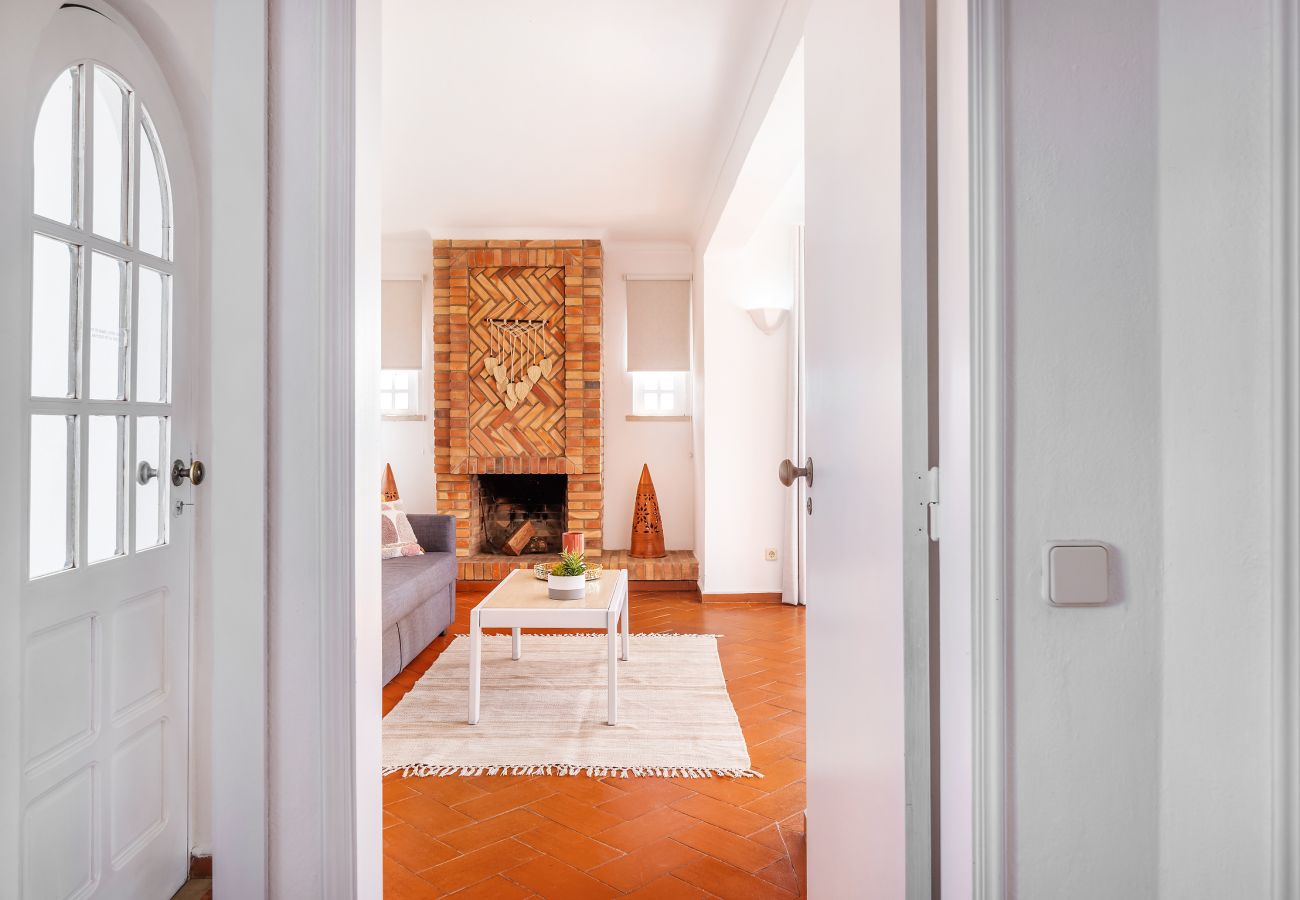 Apartment in Albufeira - Flat Flor de Lis OCV - Pool & Private Parking